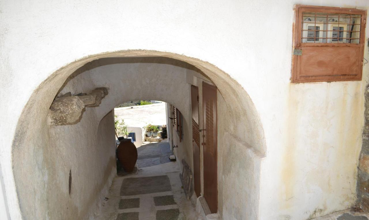 Blue House Villa Koronos ภายนอก รูปภาพ